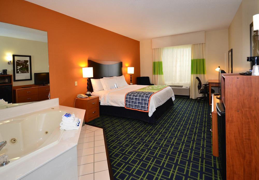 Fairfield Inn & Suites ג'פרסון סיטי מראה חיצוני תמונה