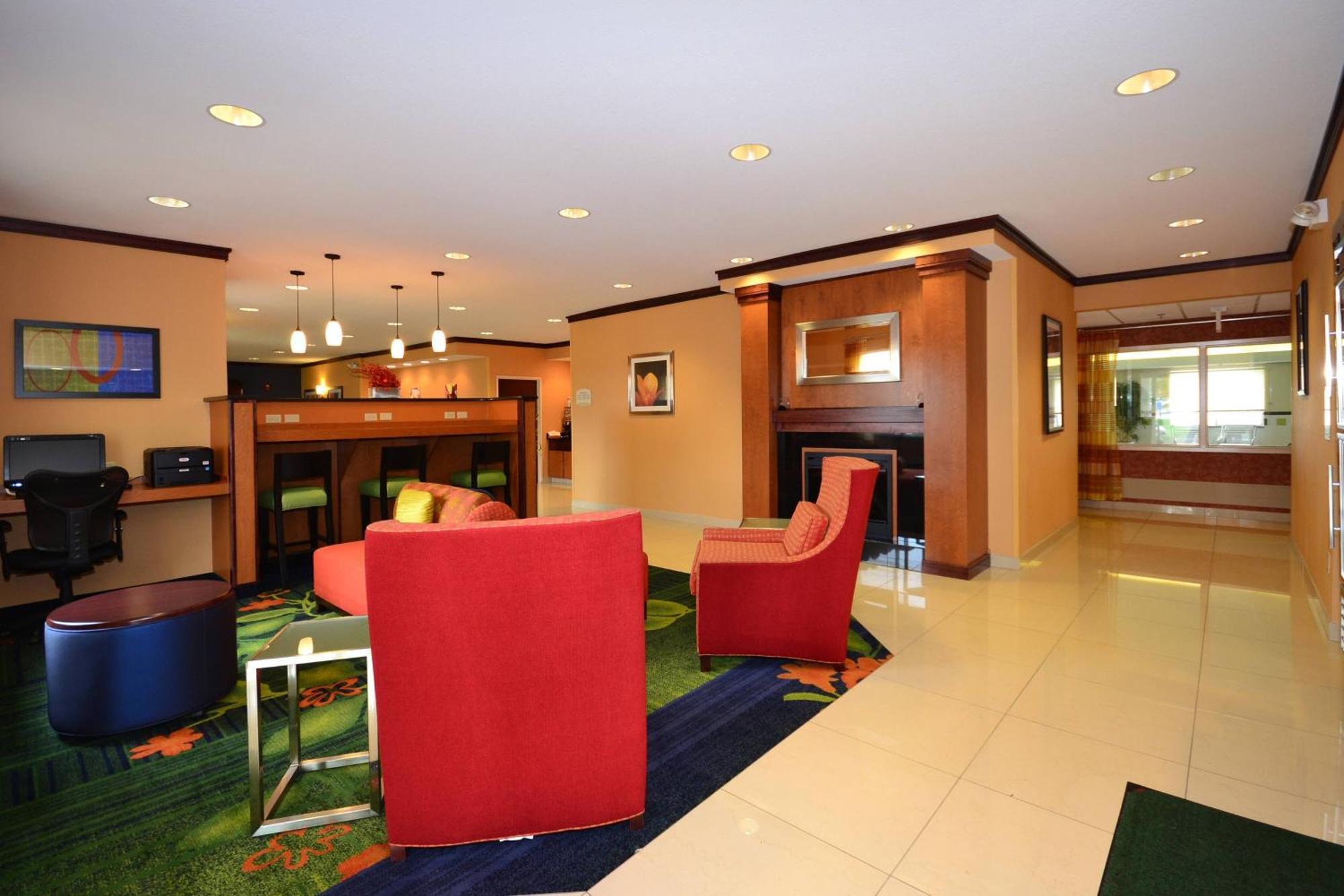 Fairfield Inn & Suites ג'פרסון סיטי מראה חיצוני תמונה