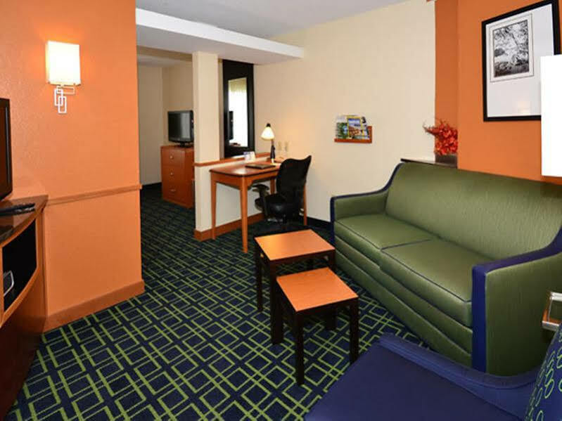Fairfield Inn & Suites ג'פרסון סיטי מראה חיצוני תמונה